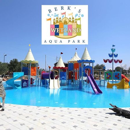 Simlarda Country Club Ayvalik Villa Luaran gambar
